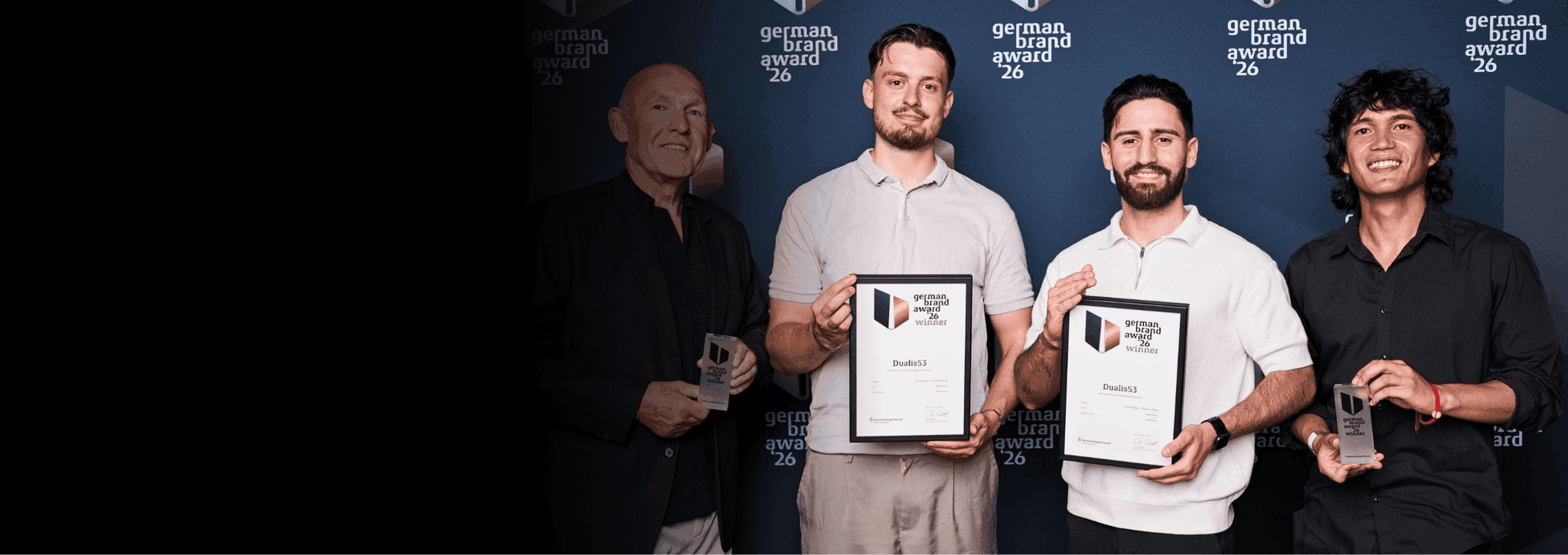 Das NextPercent-Team mit Kunden bei der Verleihung des German Brand Award 2026